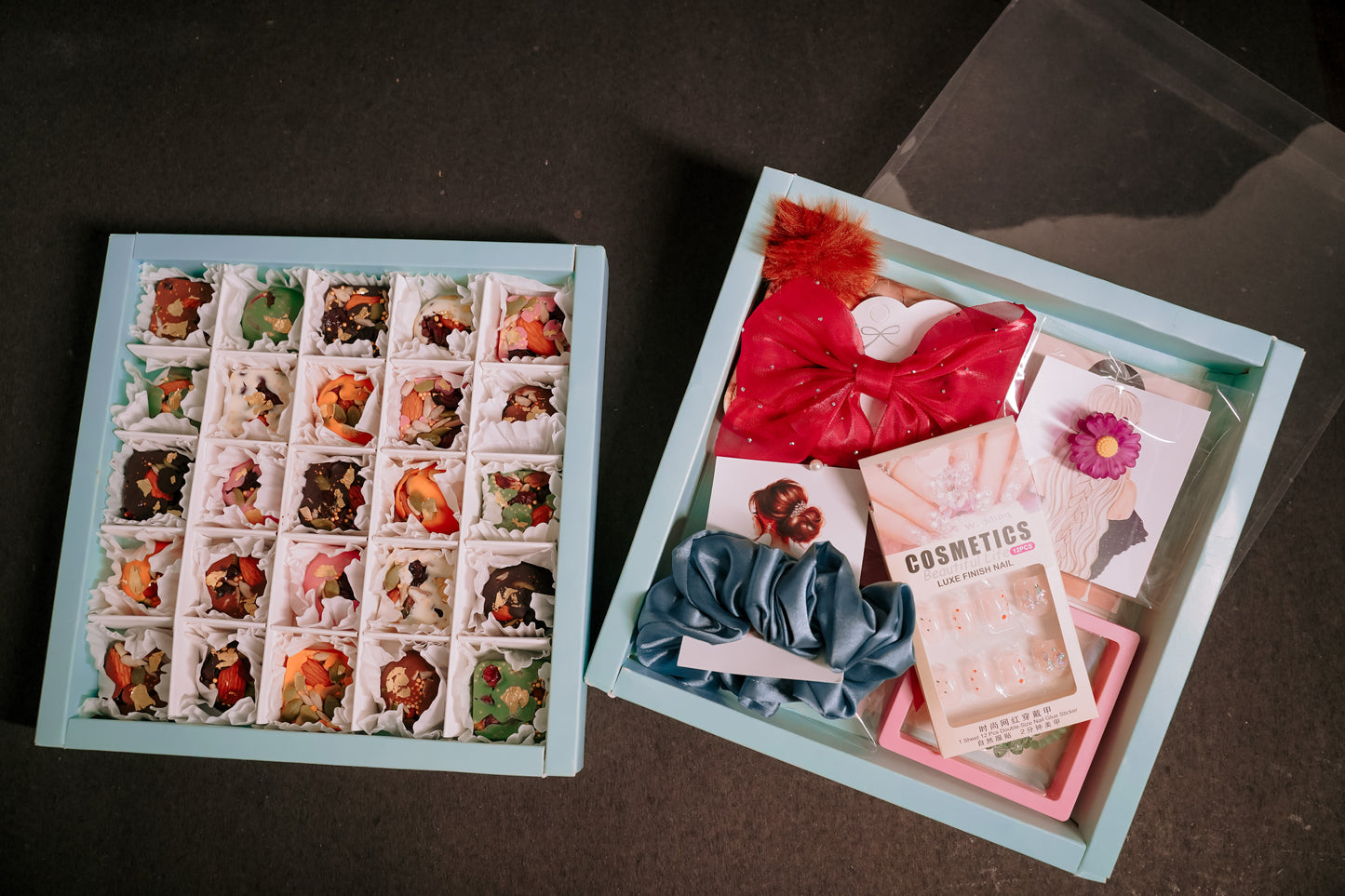 RAKHI HAMPER – STYLE & SWEETNESS COMBO